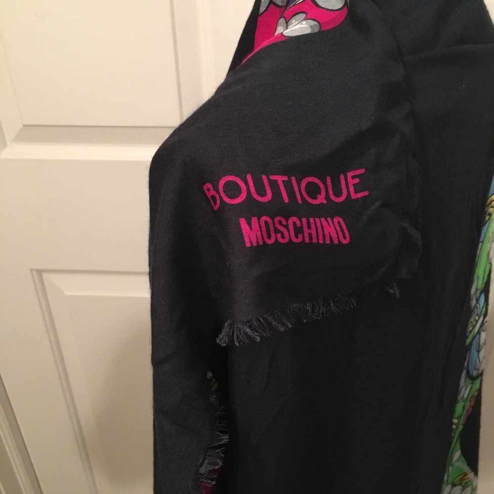 MOSCHINO BOUTIQUE PRE-LOVED AUTHENTIC RARE MULTI-COLOR BLACK DESIGN WRAP/SCARF